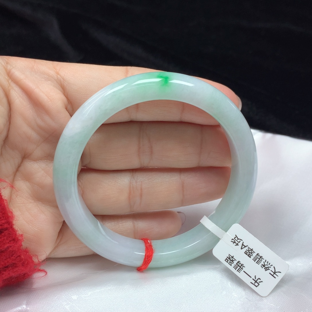 翡翠手镯未镶嵌正圈58.2