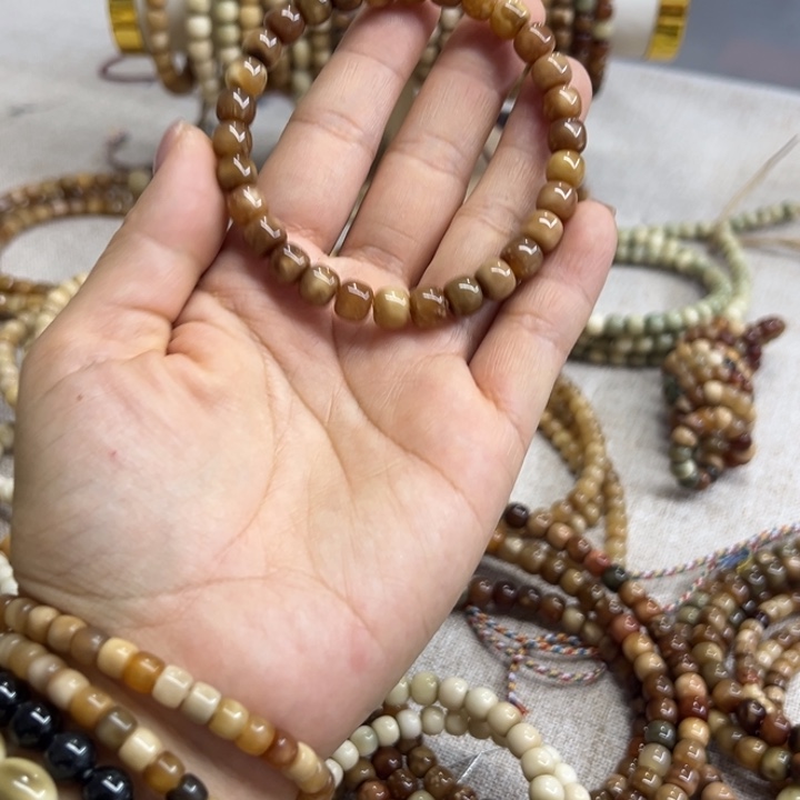 吊坠龙脊菩提妖花