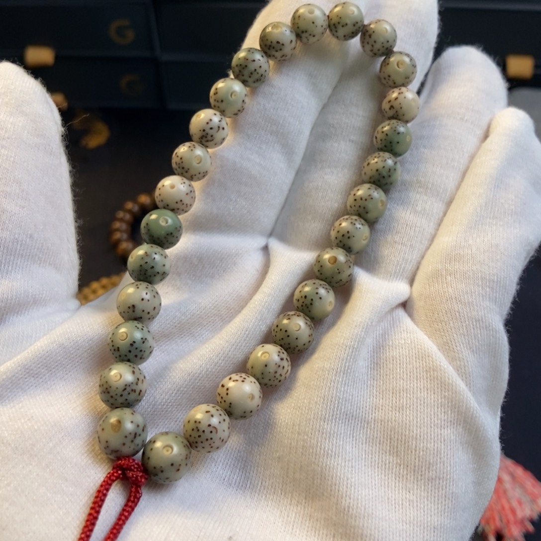手串星月菩提骨瓷白8龙蛋手持黄金瞳