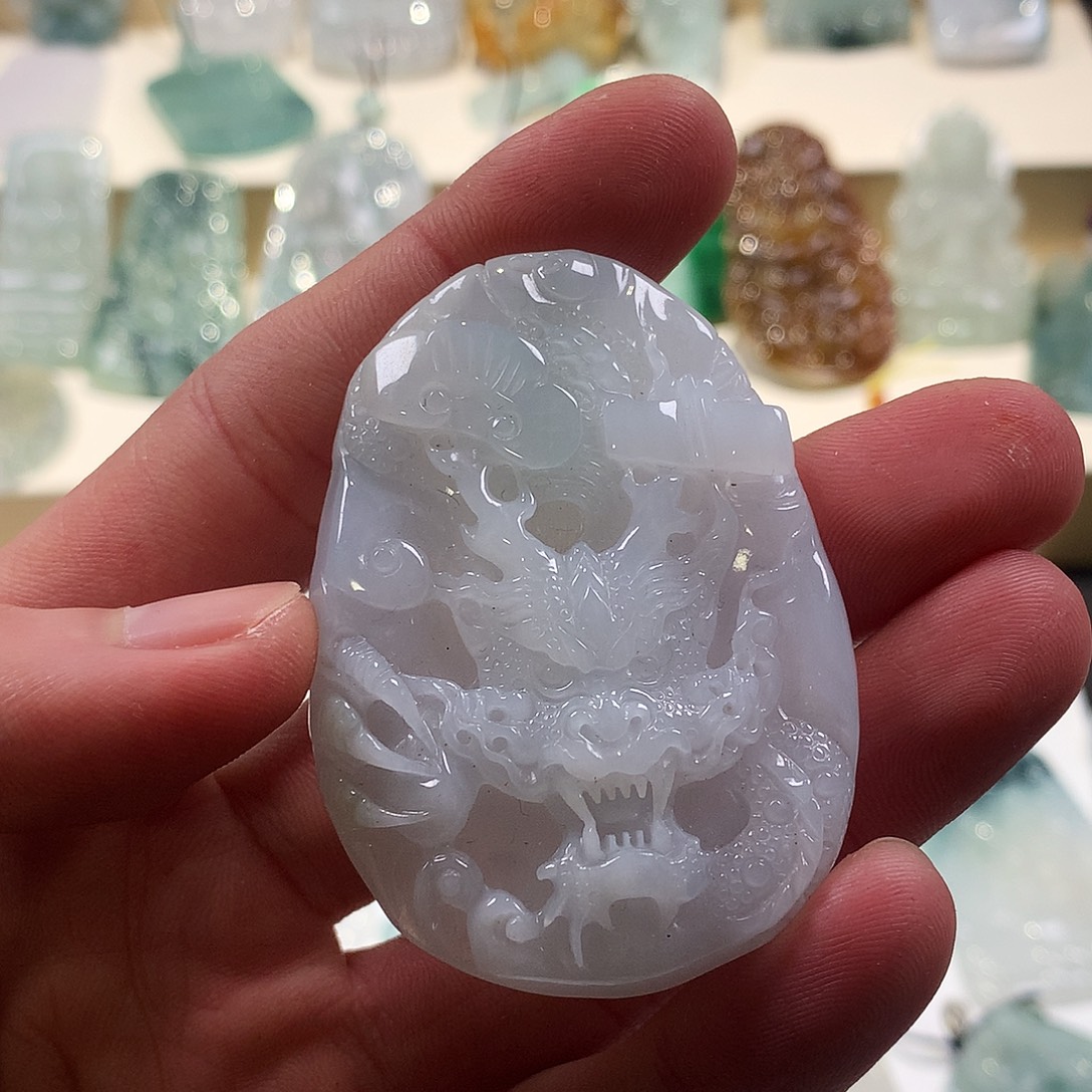 定制翡翠未镶嵌翡翠