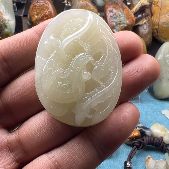 和田玉未镶嵌挂件