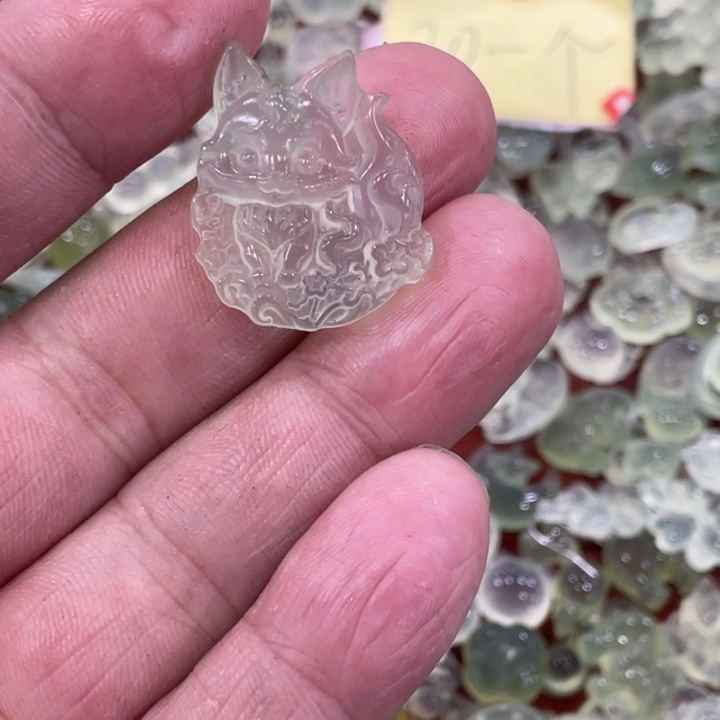 蛇纹石玉合金颈饰