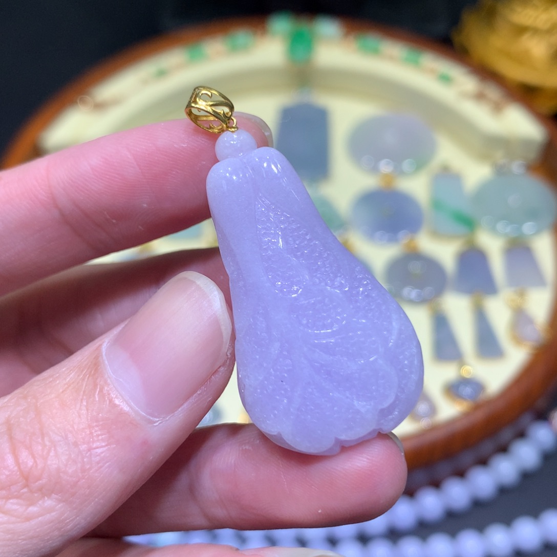 翡翠吊坠(不含链)18K金镶嵌