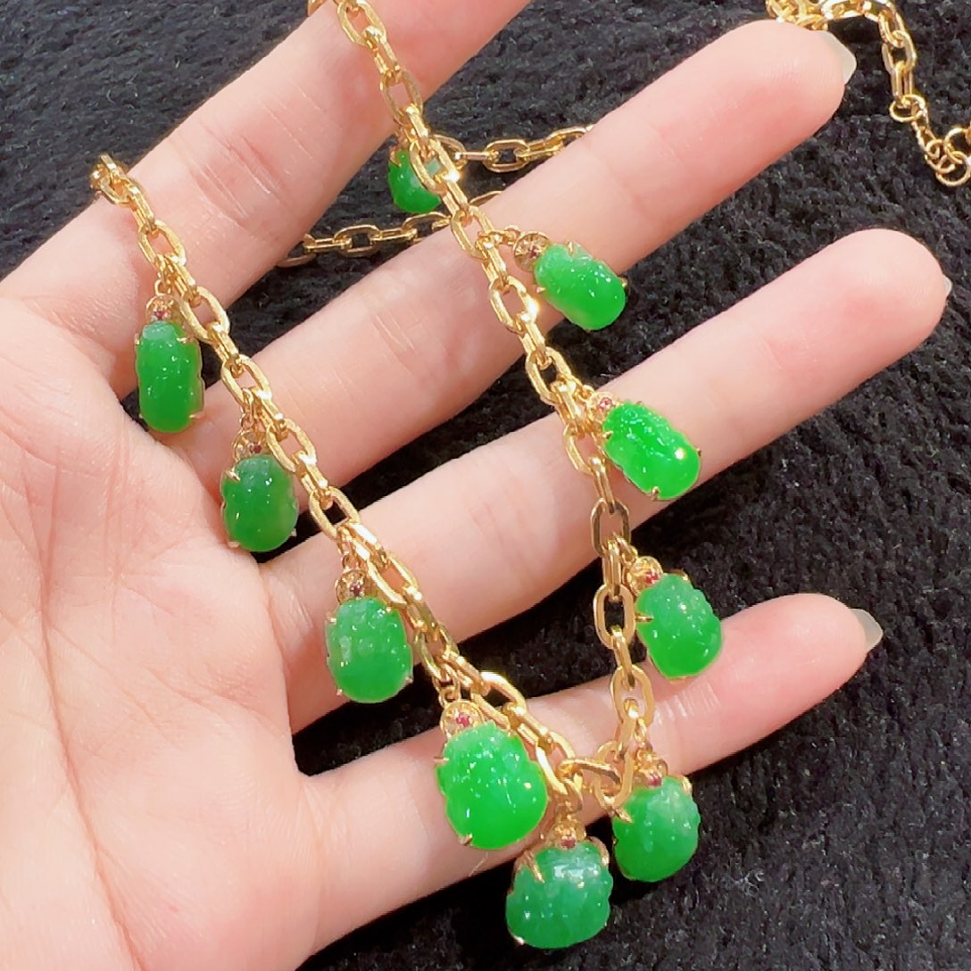 翡翠18K金镶嵌颈饰签收后24小时鉴赏期