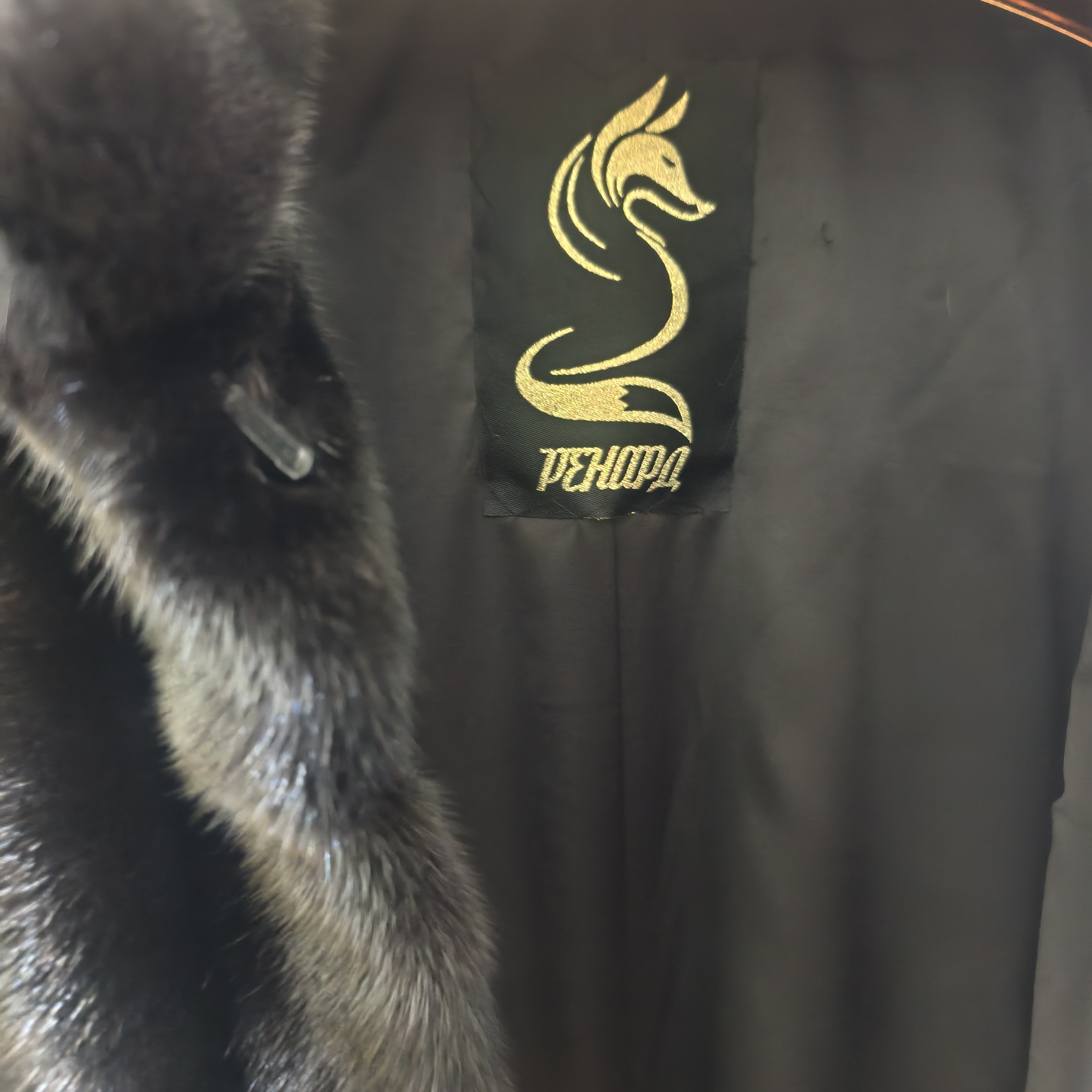 女士秋冬加厚保暖外套