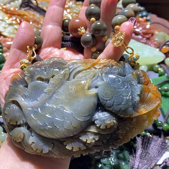 岫玉毛衣链未镶嵌?****?