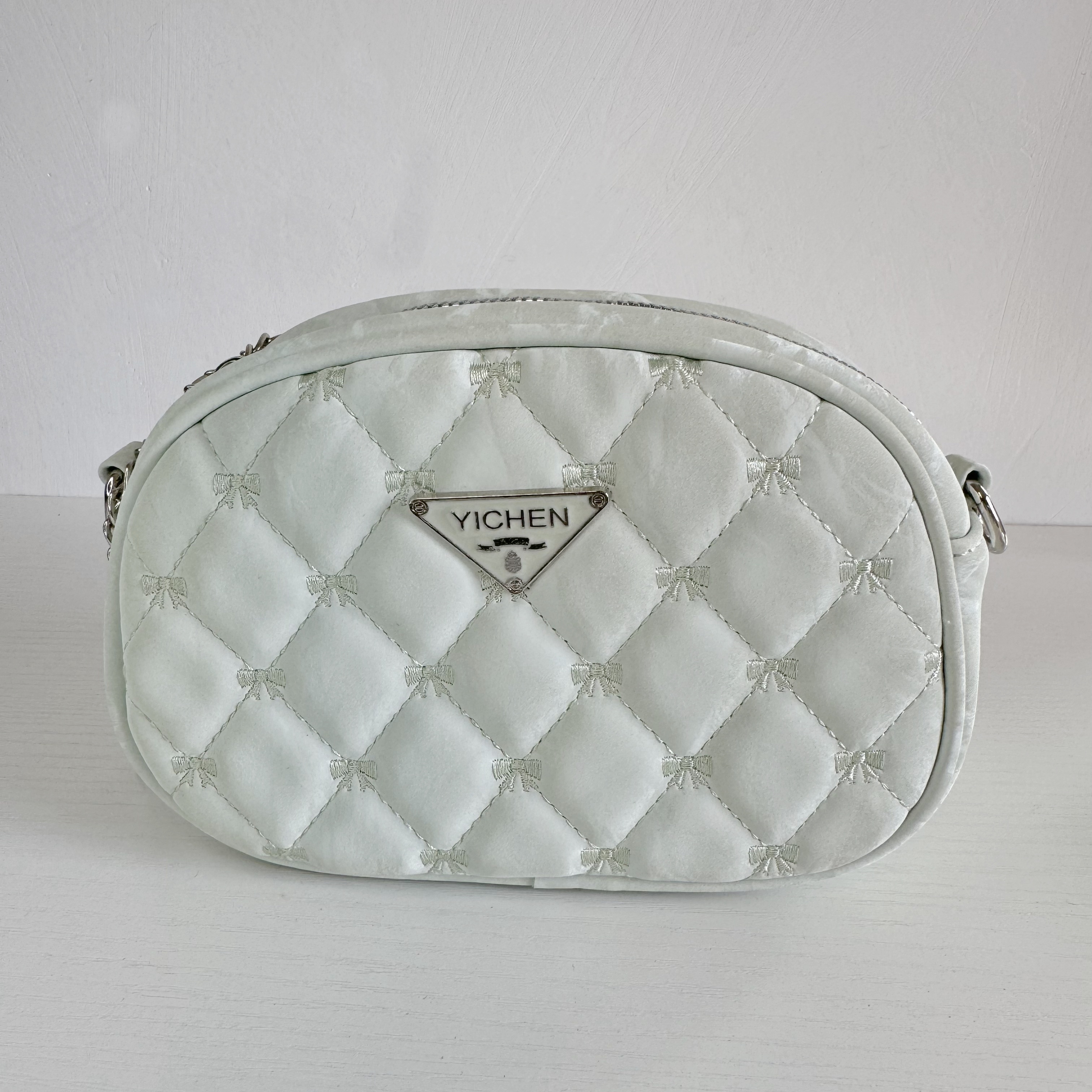 新款时尚百搭休闲女包7Y7190白色