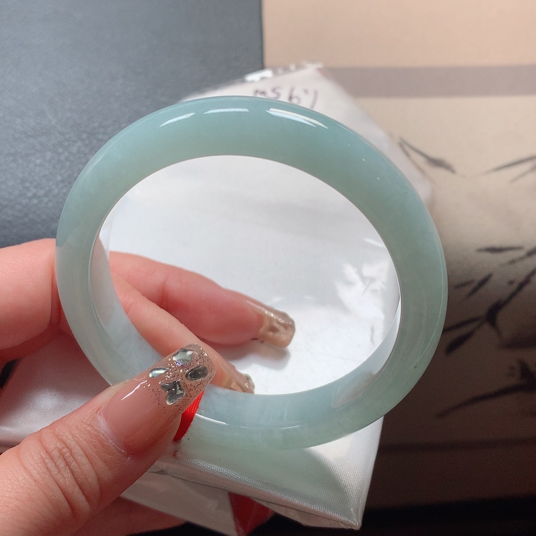 翡翠手镯未镶嵌14号