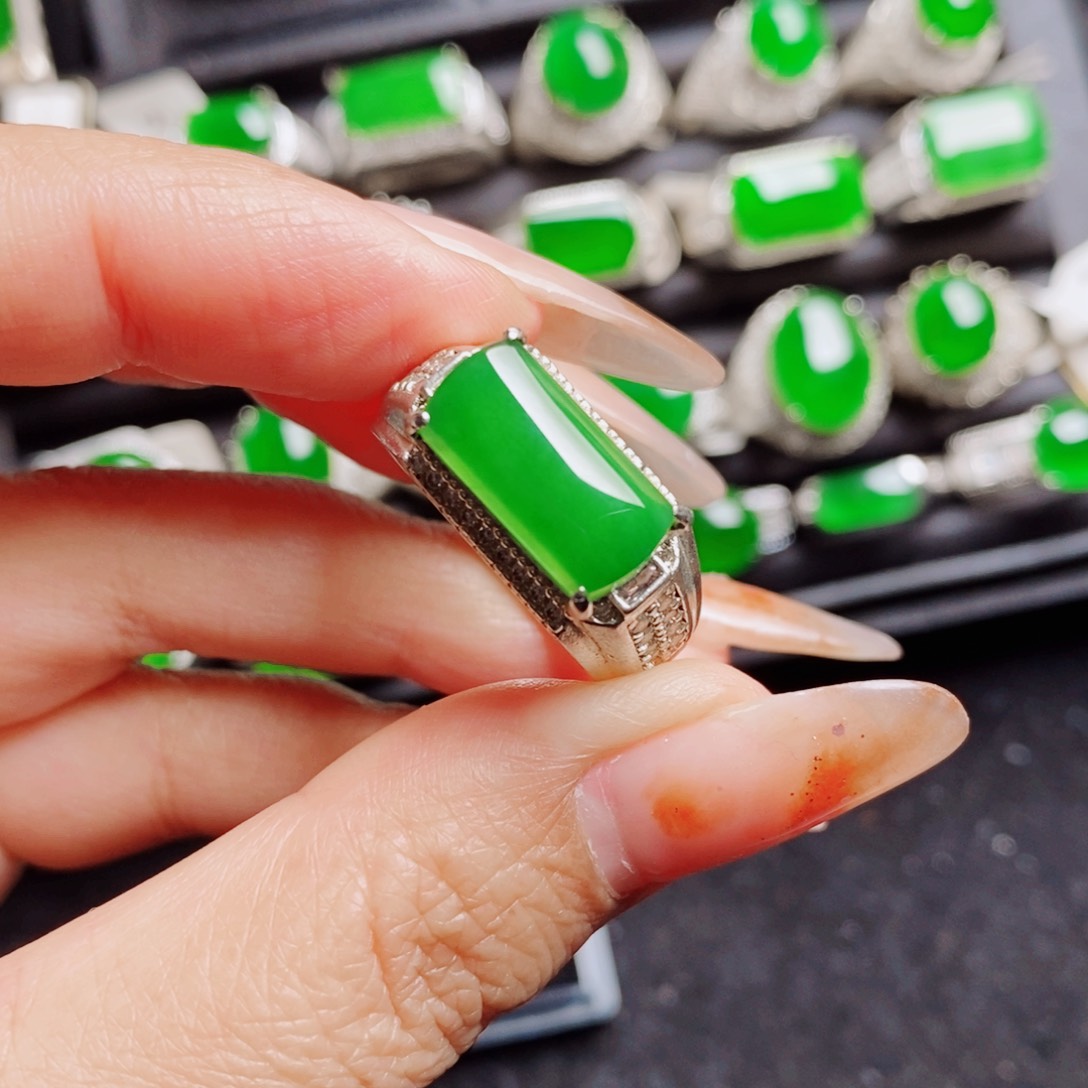 未镶嵌戒指翡翠天然翡翠正品