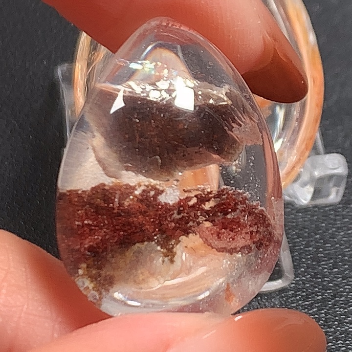 水晶吊坠(不含链)未镶嵌王***红
