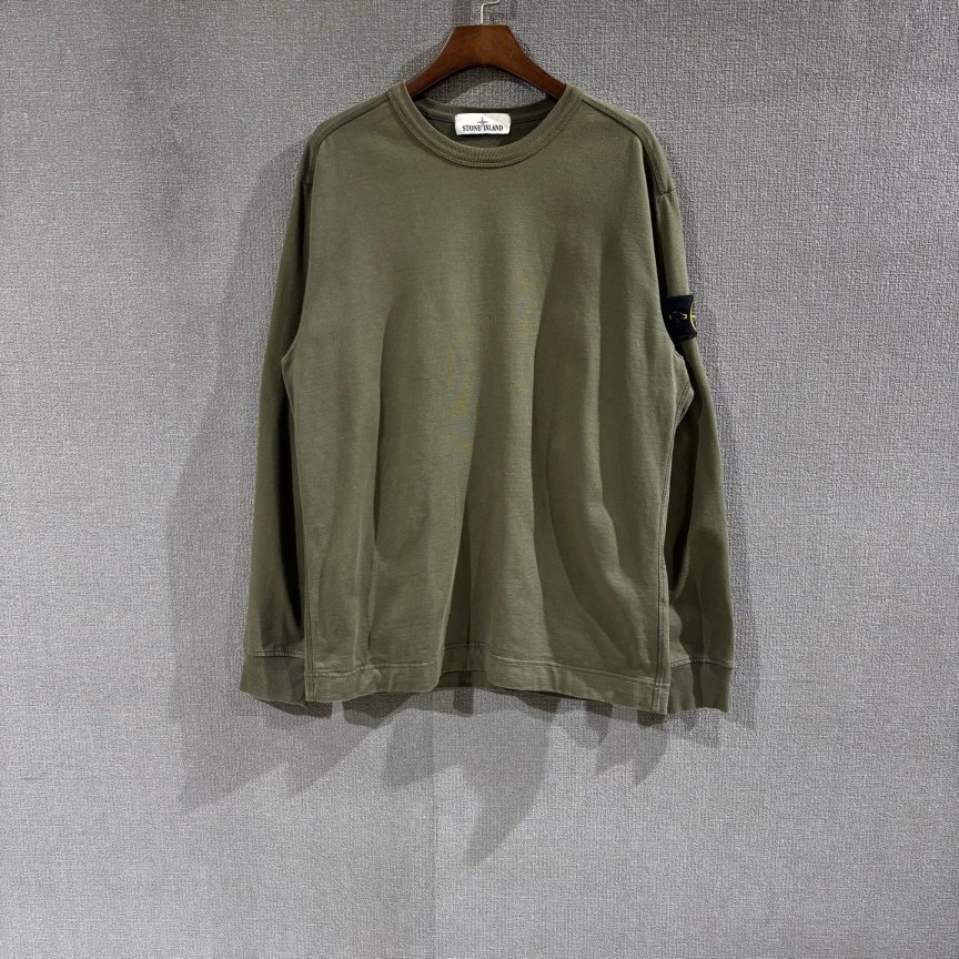 99新 maje  stone island石头岛（pm）军绿色圆领卫衣 s码/3532