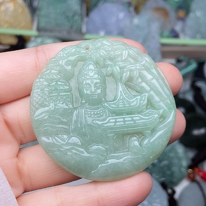 翡翠未镶嵌颈饰翡翠