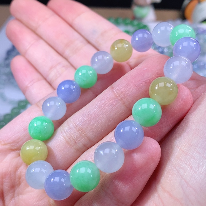 翡翠手链未镶嵌翡翠