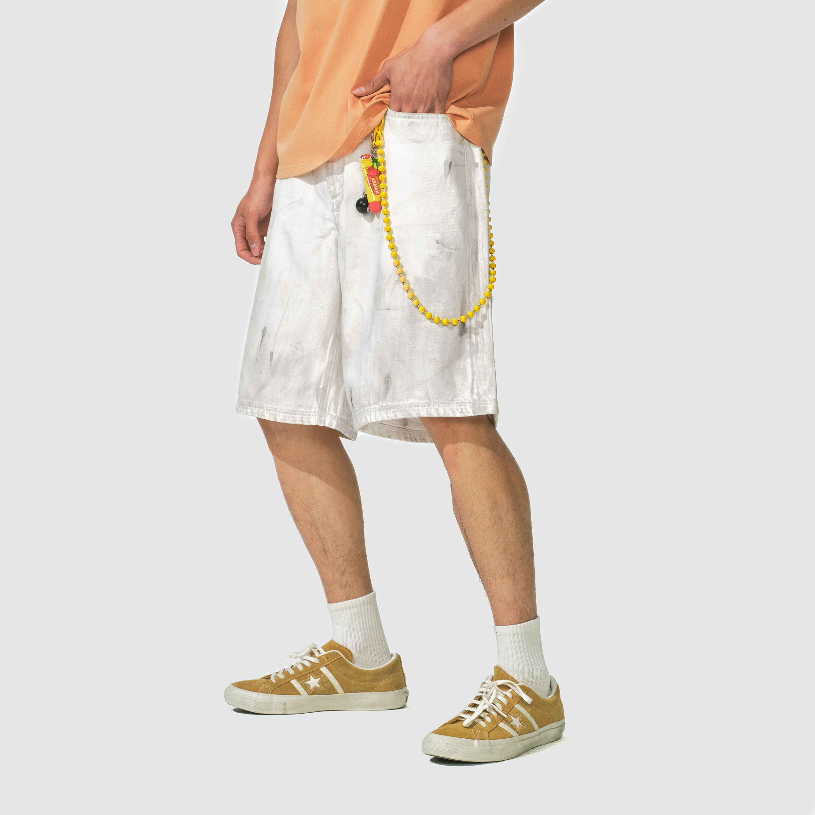 瞬时山野Monterest户外泼墨纹理破洞黄泥脏洗刺绣logo牛仔短裤男