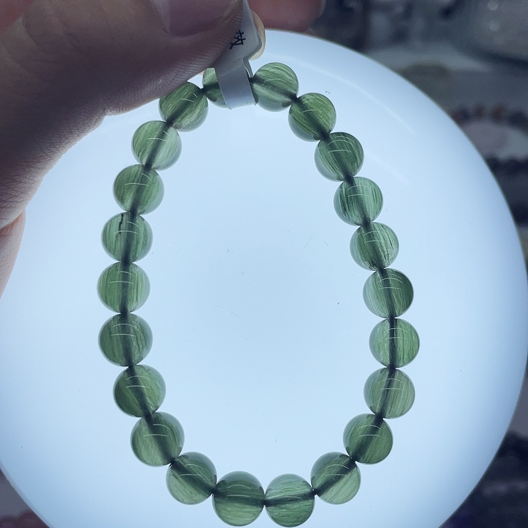 水晶手串未镶嵌纯天然绿发晶手串