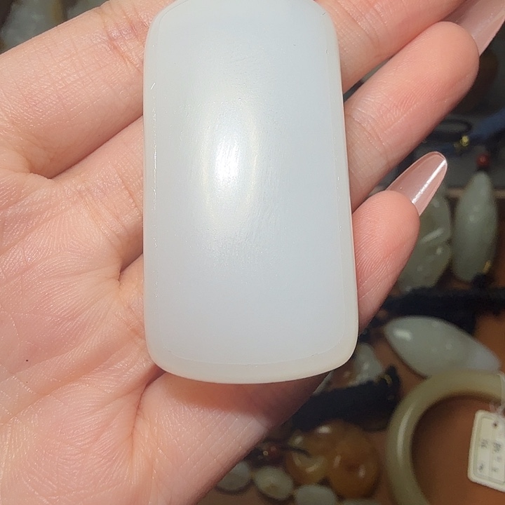 C***6和田玉未镶嵌颈饰