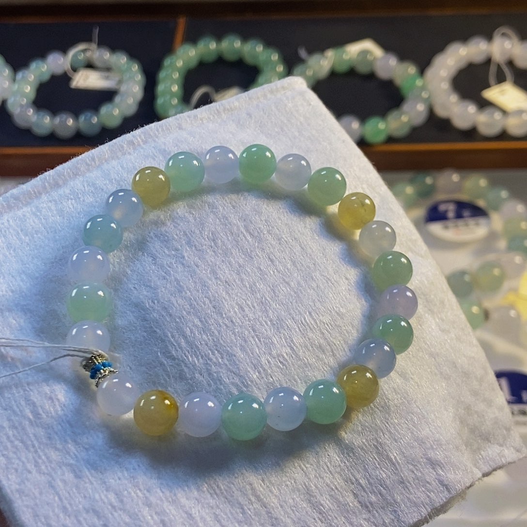 定制翡翠未镶嵌翡翠手串卡7+