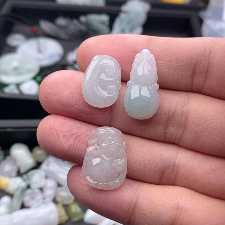 可***多翡翠未镶嵌吊坠(不含链)