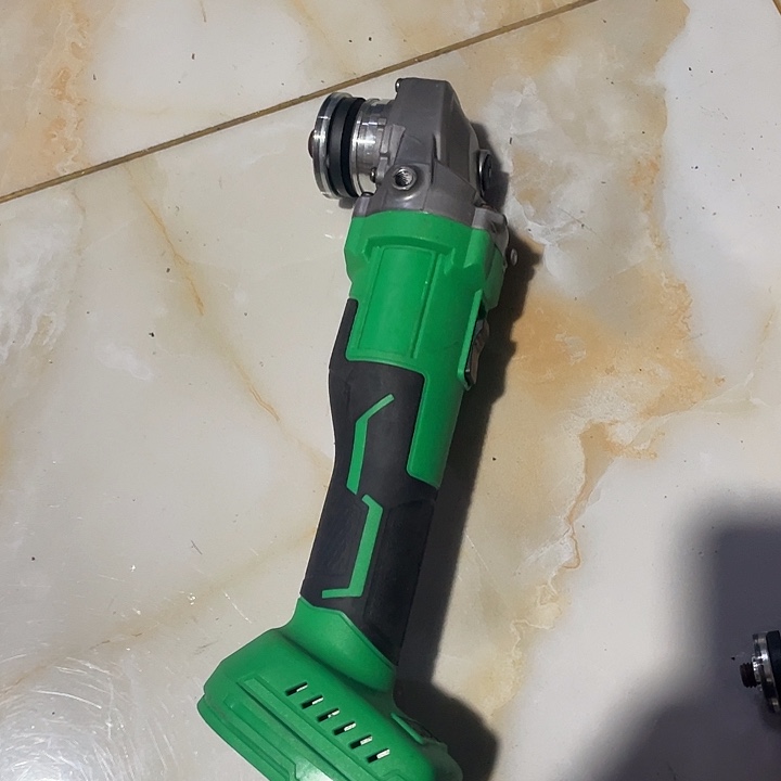 电***2角磨机裸机一台绿色