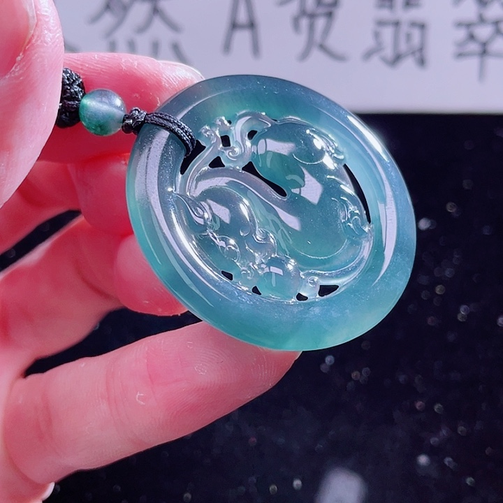 翡翠颈饰未镶嵌99999999999