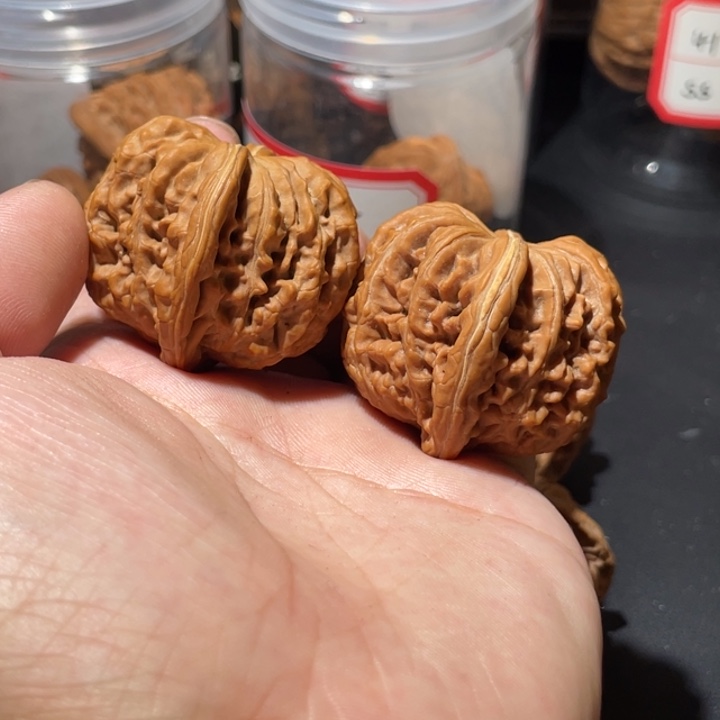 文玩核桃吊坠40全品拱桥楼