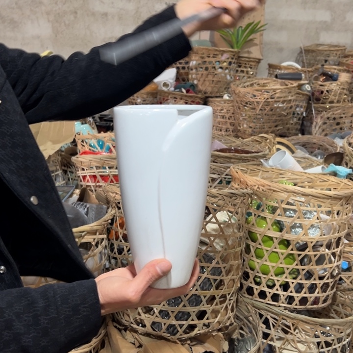 摆件高度25厘米口径11厘米微瑕捡漏