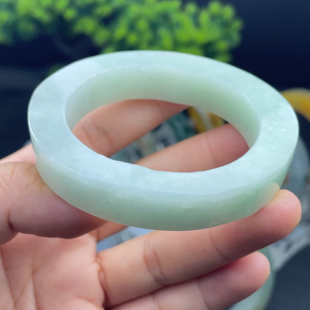 未镶嵌不退不换定制翡翠