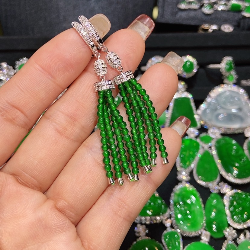 【闪购商品】翡翠耳饰未镶嵌天然翡翠