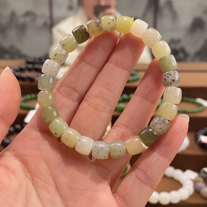 和田玉未镶嵌手链