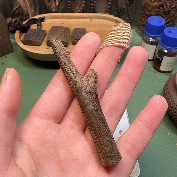 沉香沉香碎屑海南高端老棋楠红油白棋树心油老料6克