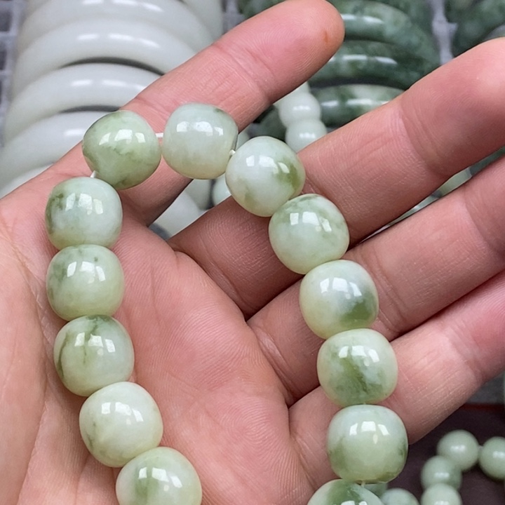 蛇纹石玉未镶嵌手链