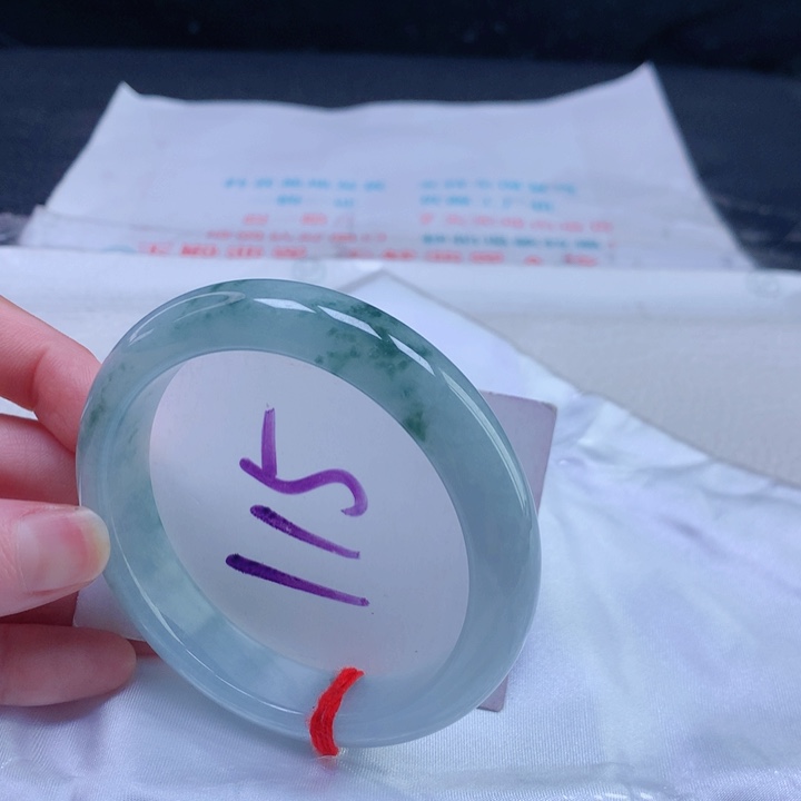 翡翠手镯未镶嵌565756575657565756