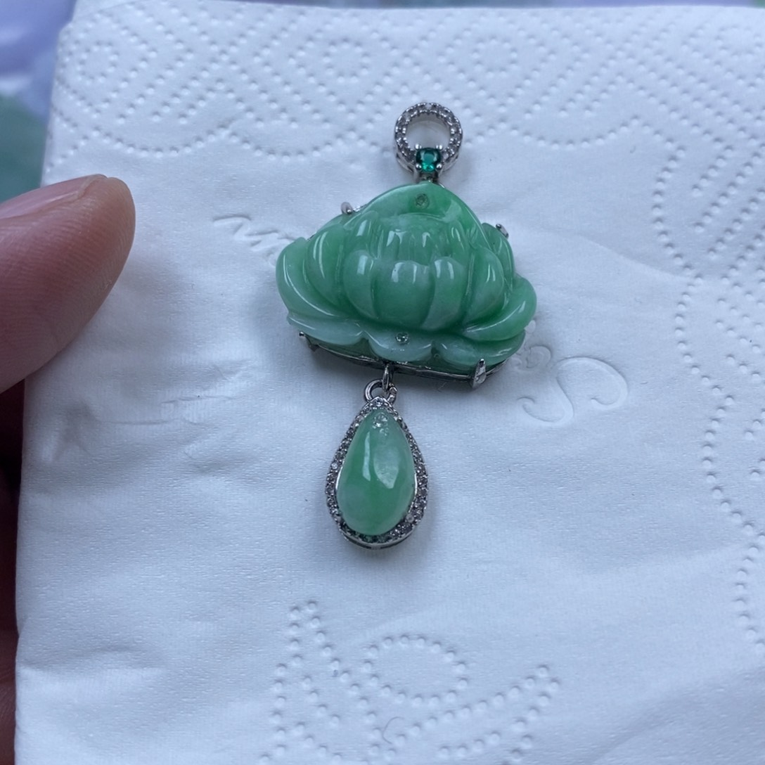 颈饰未镶嵌翡翠翡翠