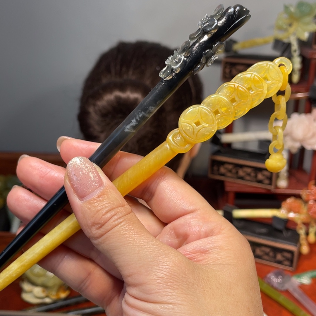 梦***晓蛇纹石玉合金发饰