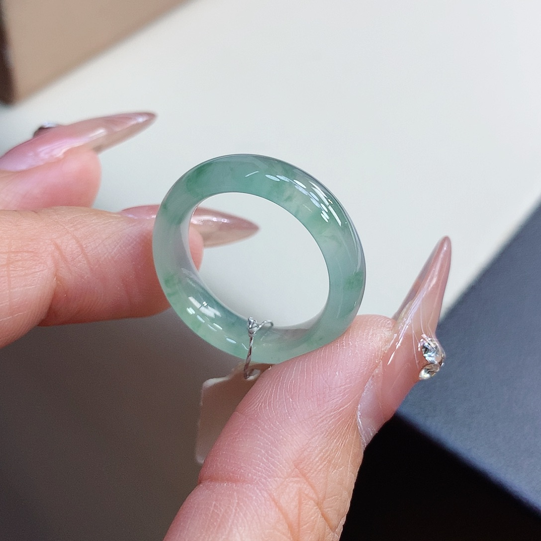 翡翠戒指未镶嵌19号