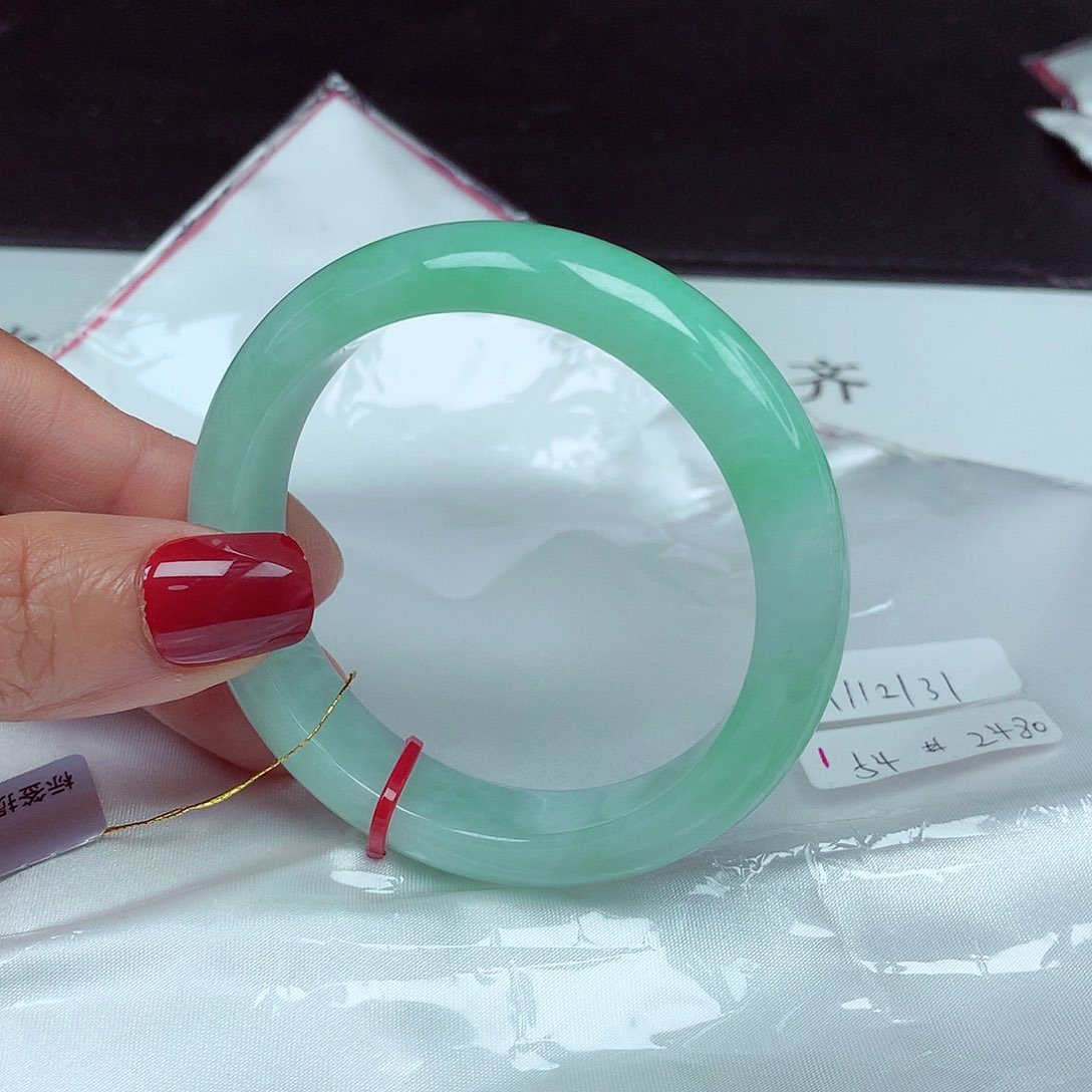 翡翠未镶嵌手镯54圈2131