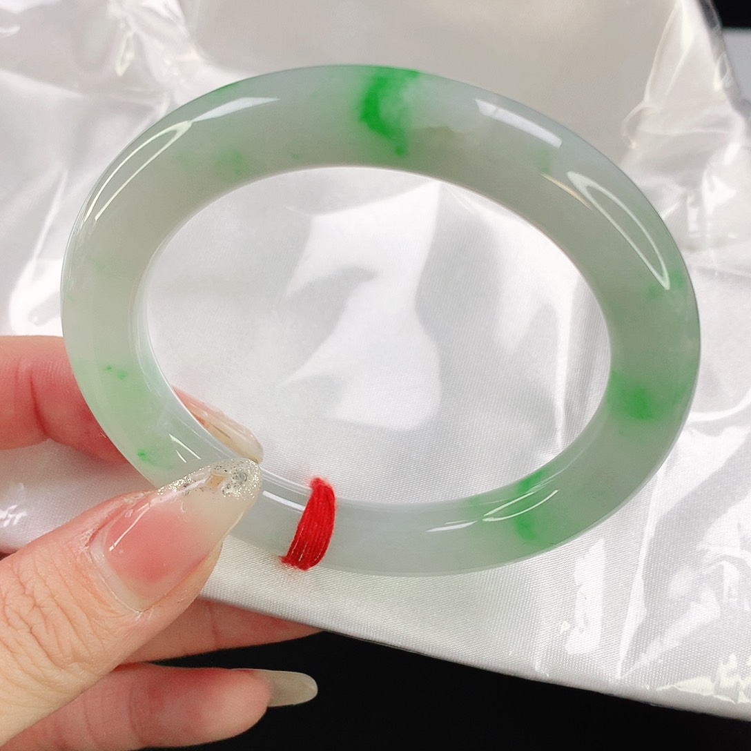 翡翠手镯未镶嵌1110翡翠