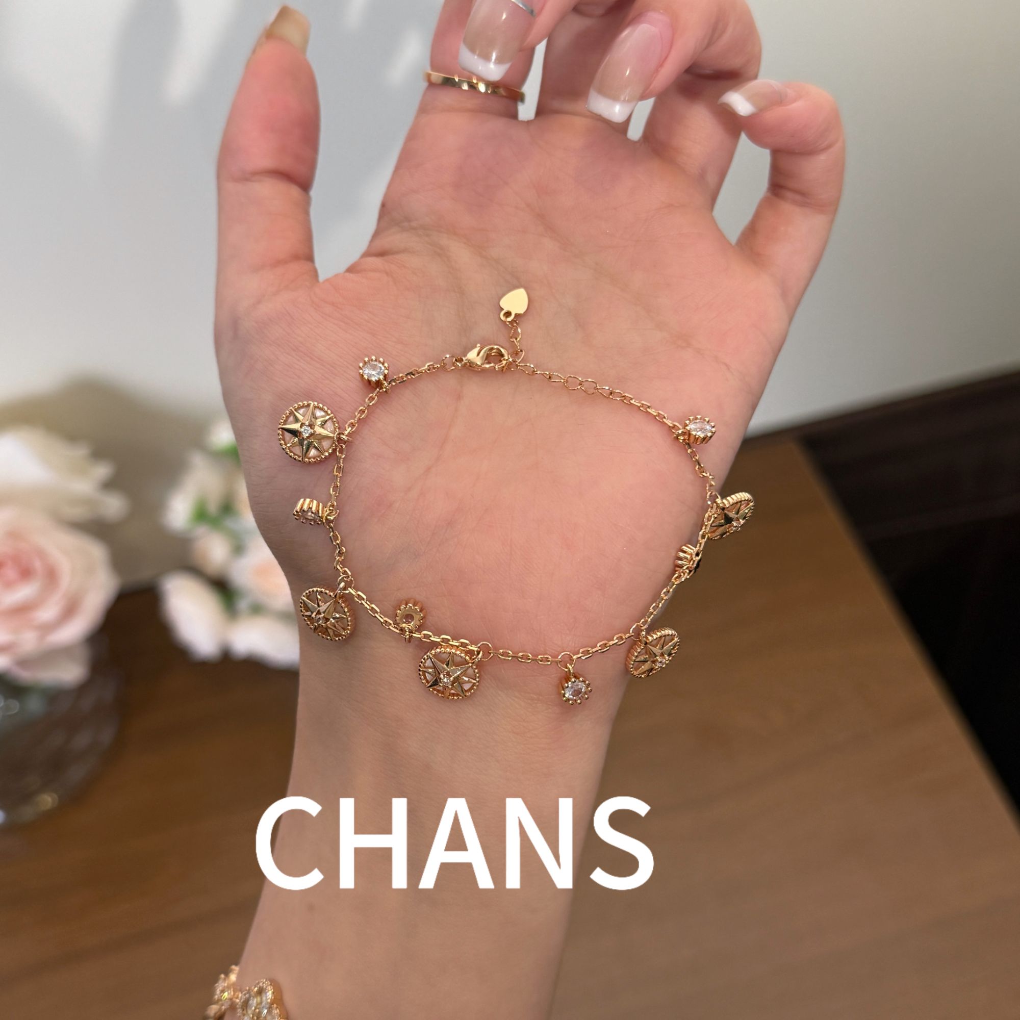 铜合金手链 镀18K金设计师款罗盘八芒星时尚气质手链