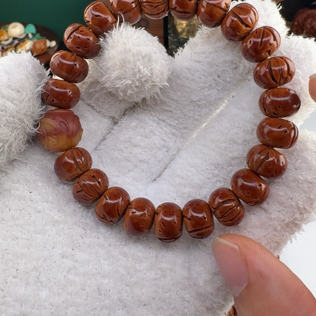 桃核手串嘎嘎嘎嘎嘎