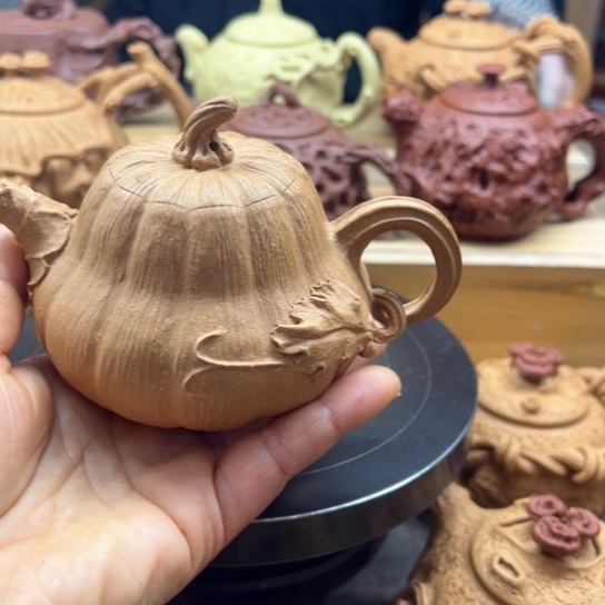 紫砂茶壶?***?全手工制作