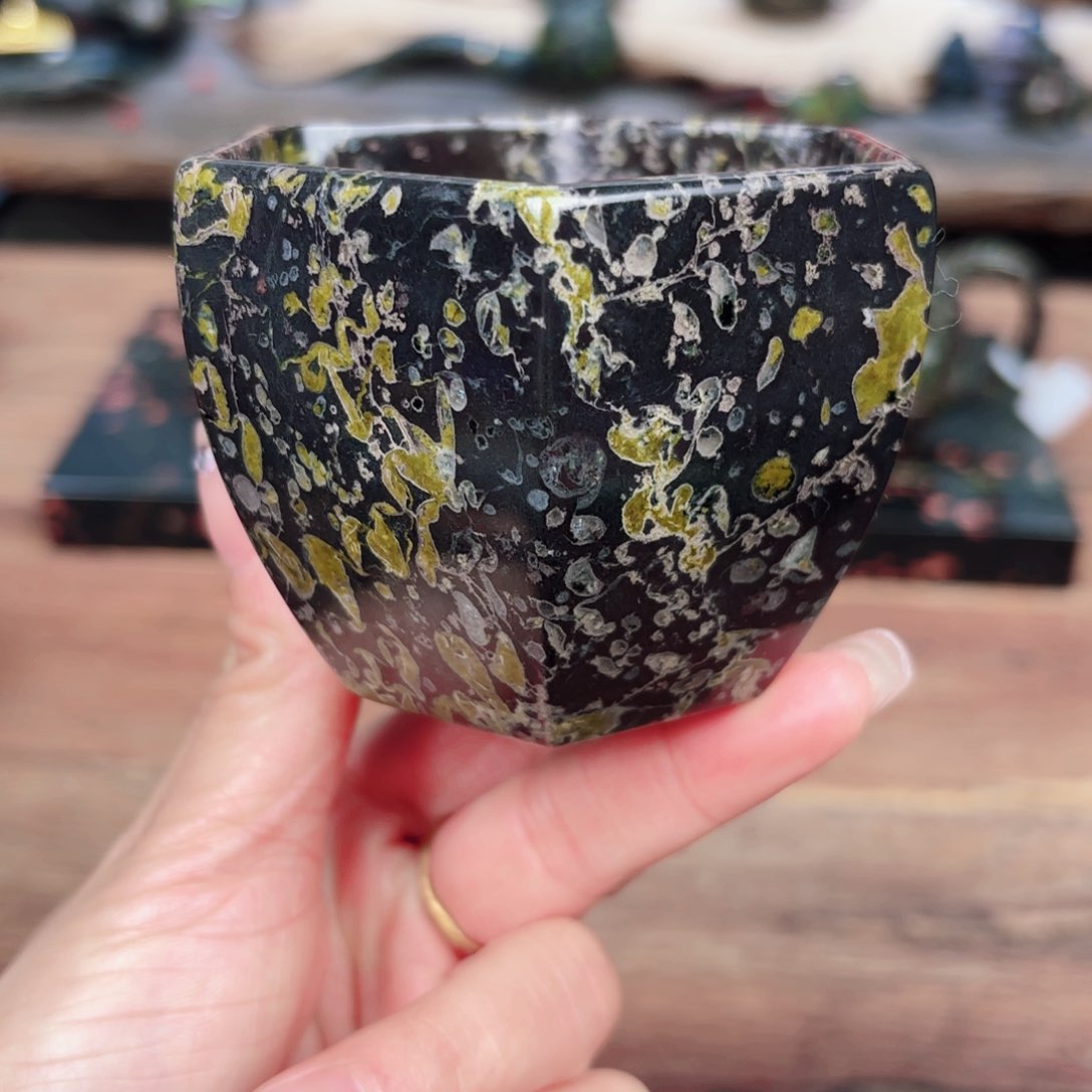 康能美玉瓷安山玉