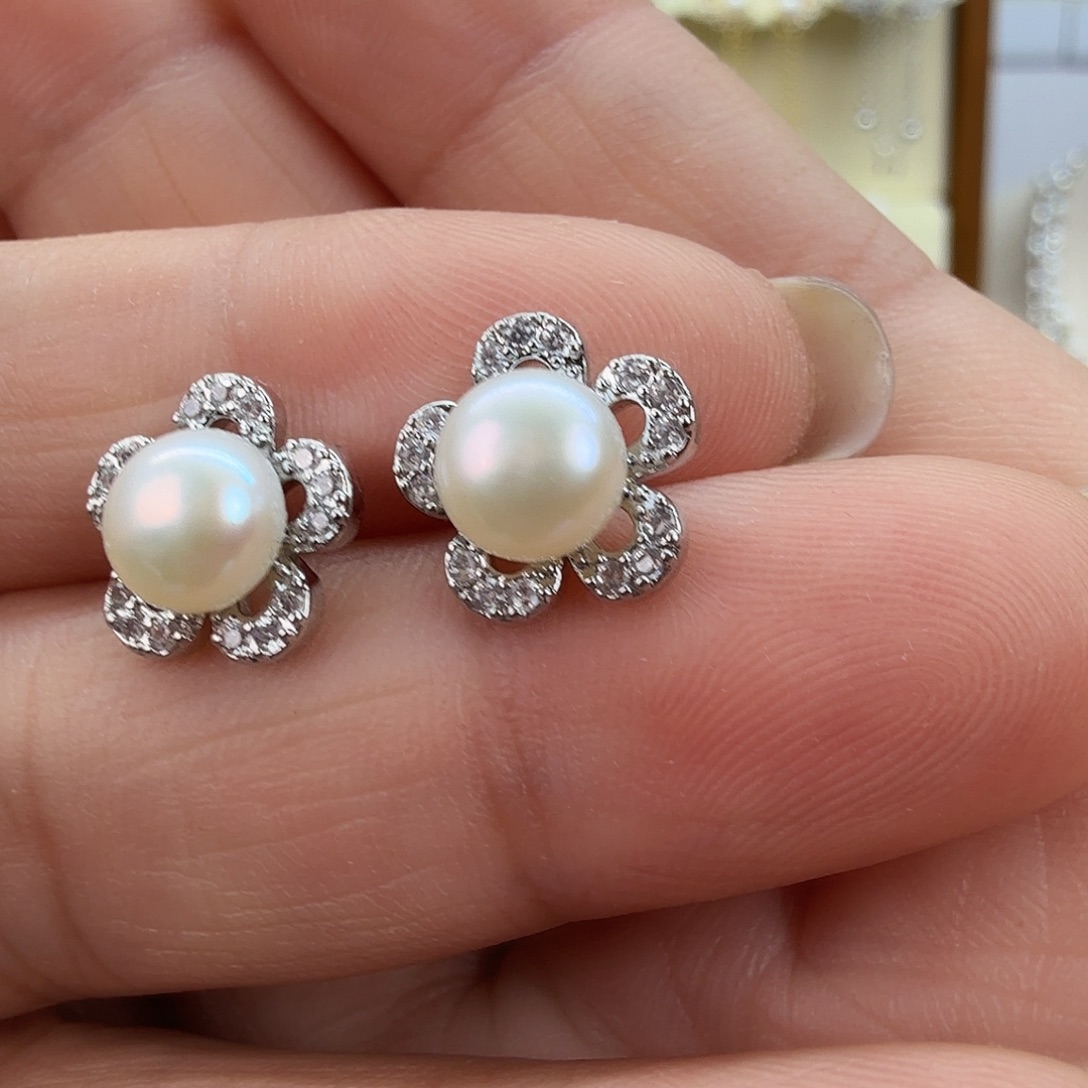 耳饰淡水珍珠未镶嵌