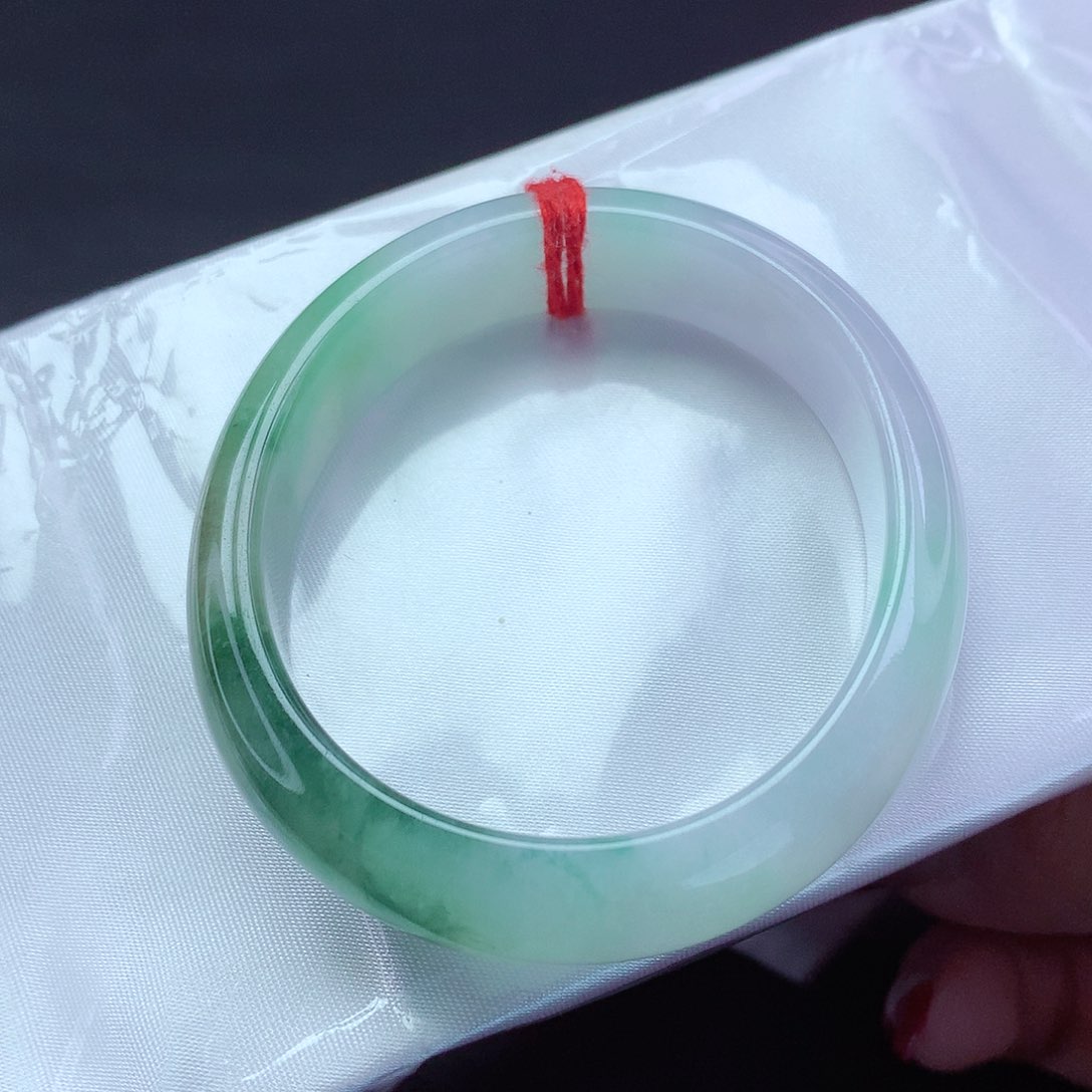 【闪购商品】翡翠手镯未镶嵌a 101653贵妃