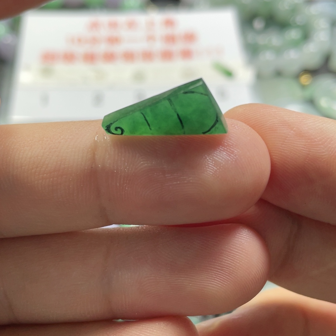 未镶嵌定制翡翠翡翠