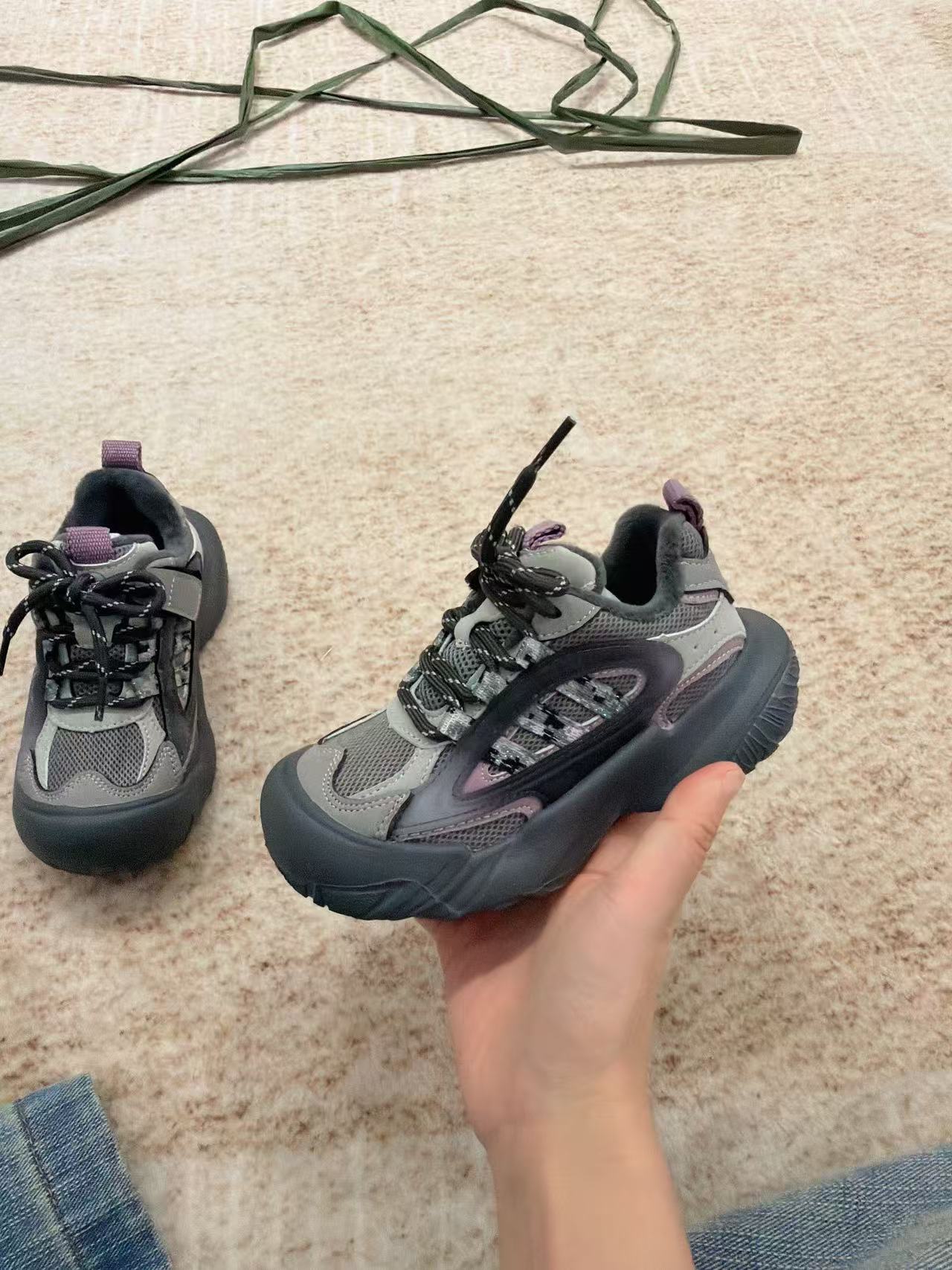 B98032M档口高端儿童时尚百搭加绒运动鞋