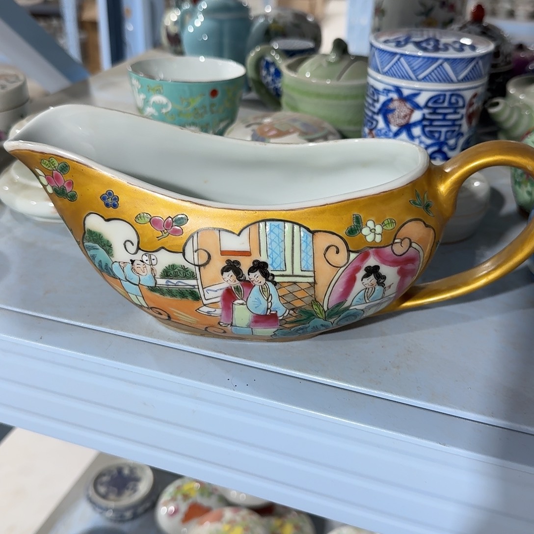 陶其他摆件的事情也太麻烦你帮她