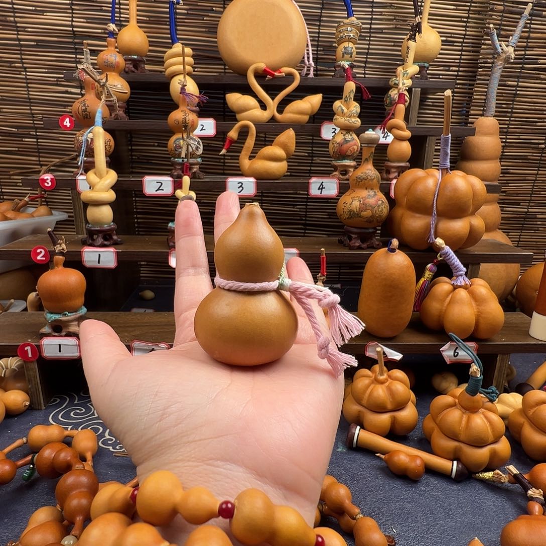 我***.哈哈哈哈哈哈哈哈哈哈哈