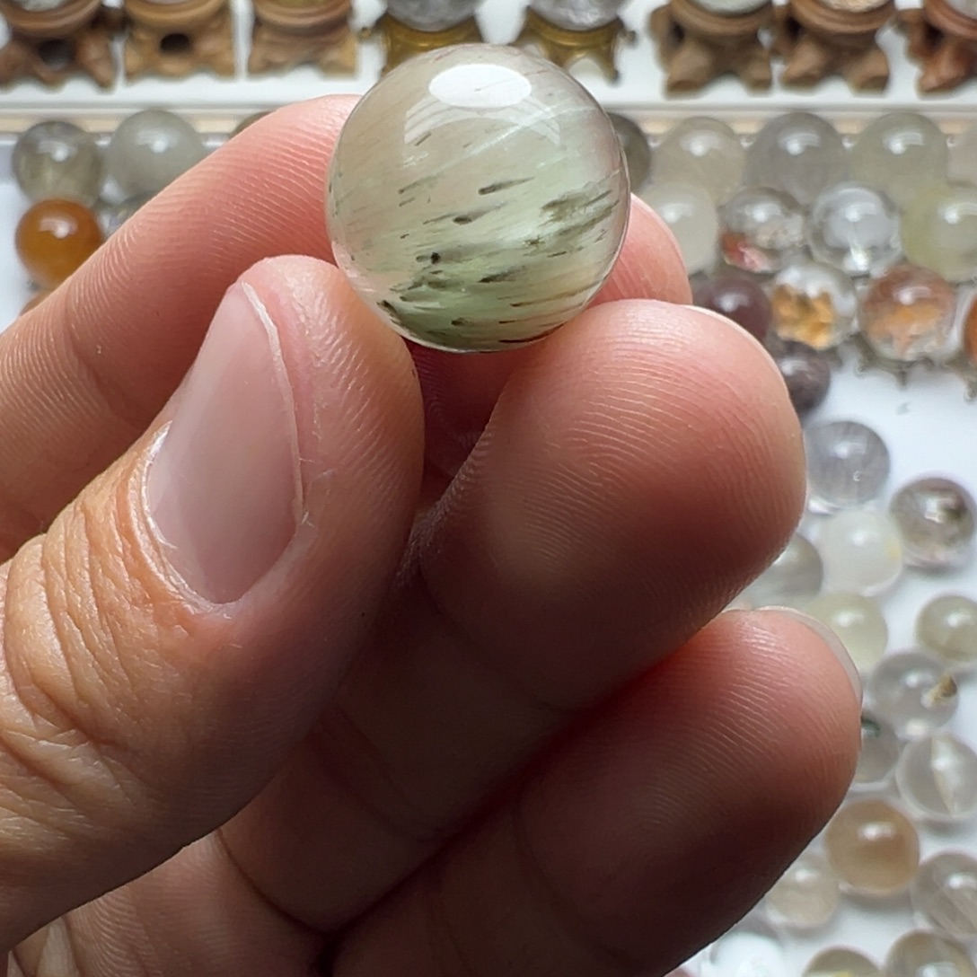 珠宝半成品水晶未镶嵌兔毛球