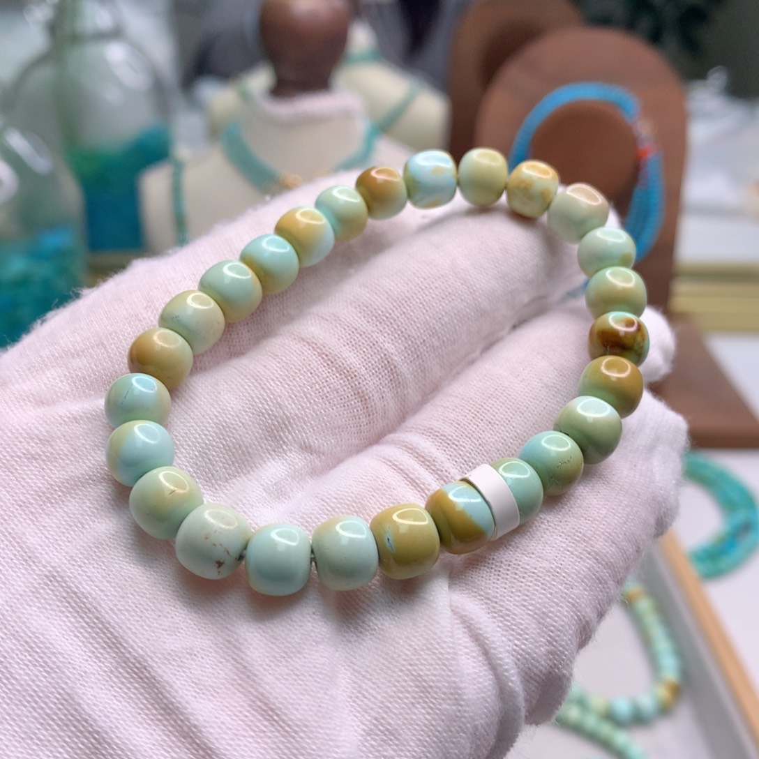 绿松石未镶嵌饰品