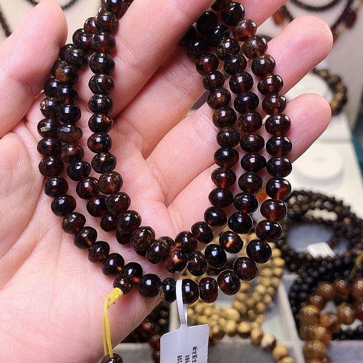 未镶嵌琥珀裸石血药珀7+